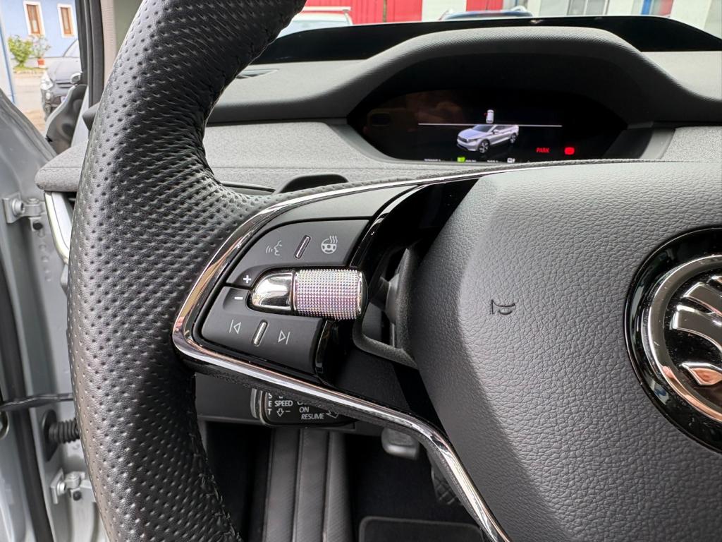 Skoda Enyaq iV 82 kWh – Foto 15