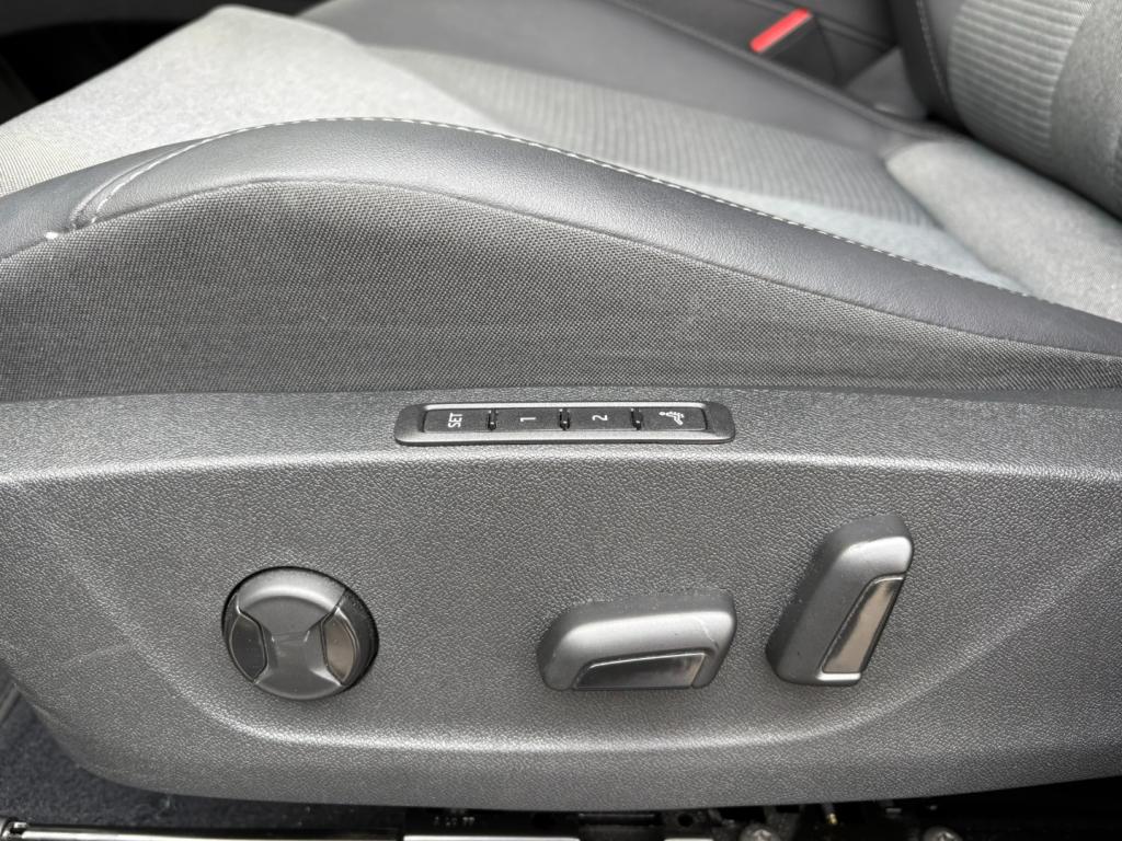 Skoda Enyaq iV 82 kWh – Foto 17